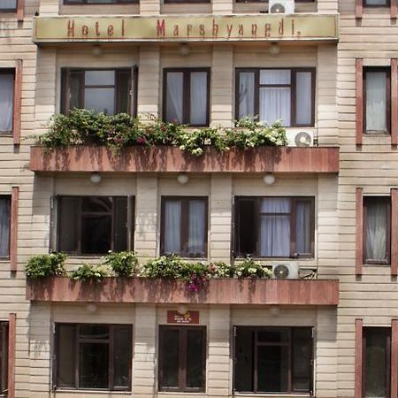Hotel Marshyangdi Kathmandu Exteriör bild